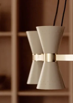 Collector, Chandelier 5