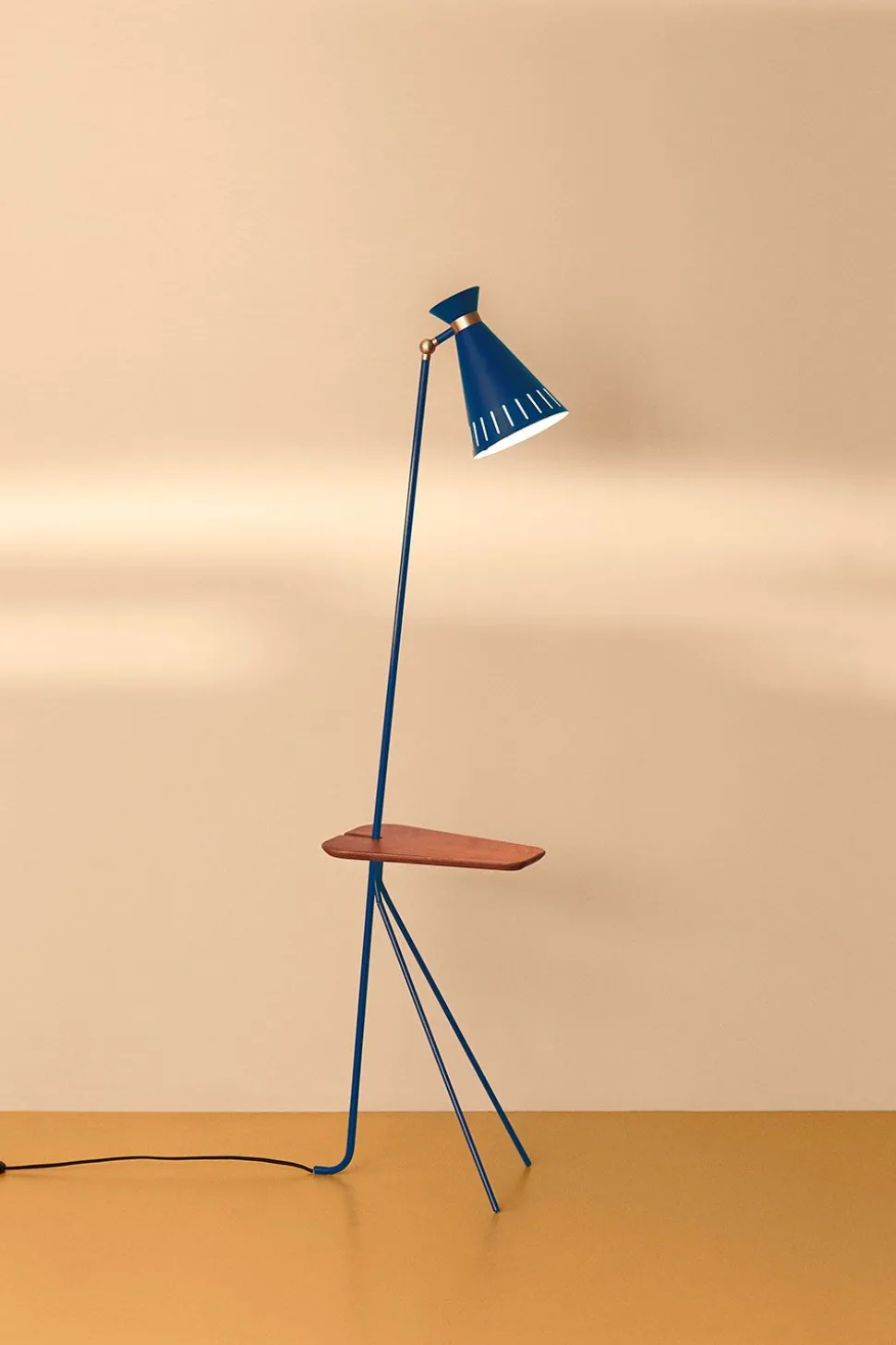 Cone / Floor Lamp