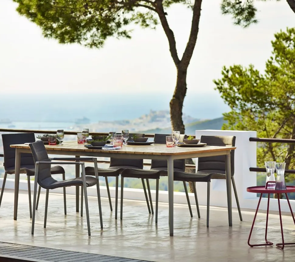 Core Stuhl mit Armlehne