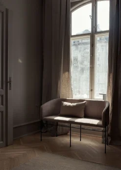 Covent Love Seater