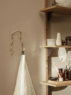Curvature - Hook