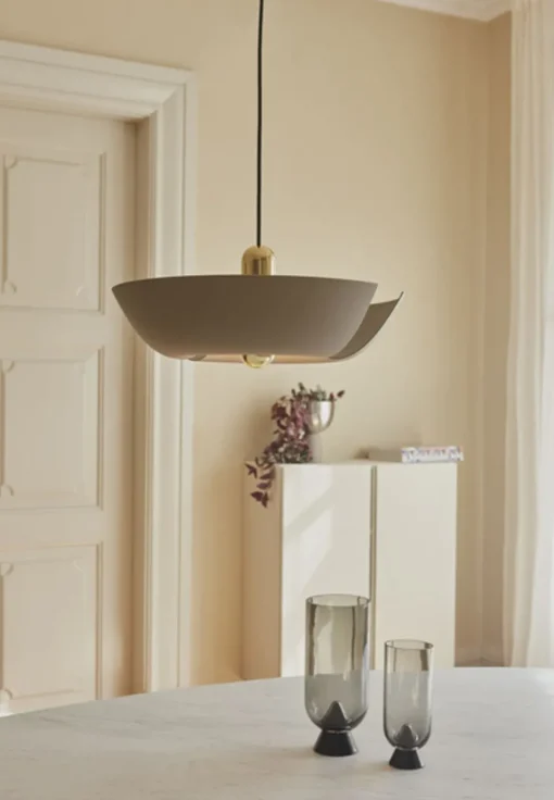 CYCNUS pendant