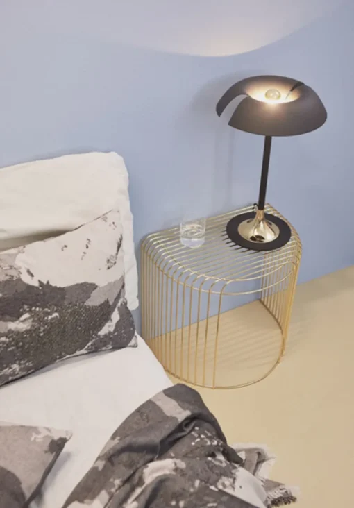 CYCNUS Table lamp