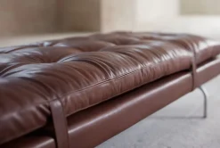 Dicentra Daybed / By Søren Lund