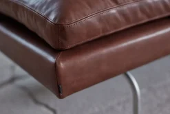 Dicentra Daybed / By Søren Lund