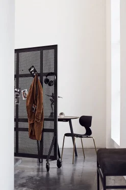 Dining table chair Yogo-S