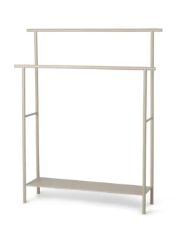 Dora Towel Stand