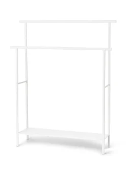 Dora Towel Stand