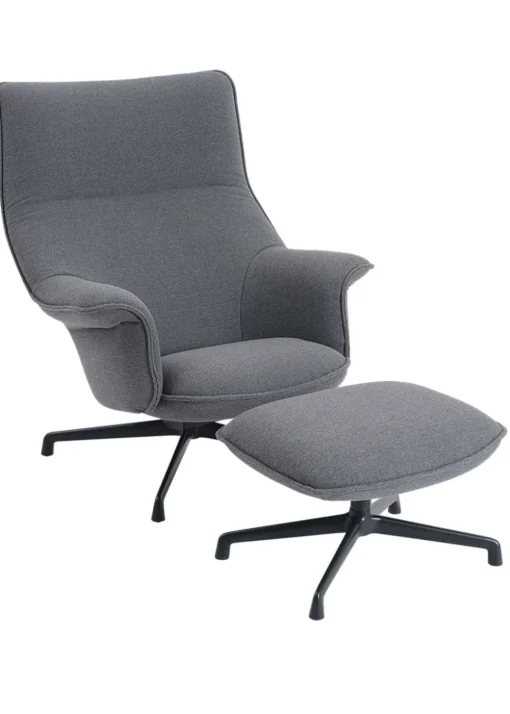 Doze Lounge Chair / Swivel Base