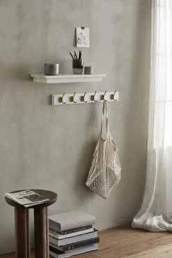 EDGY coat rack