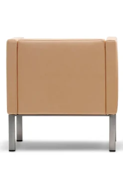 EJ50 Club Chair 5021 by Erik Jørgensen Studio