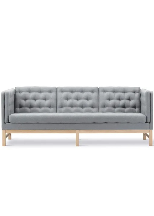 EJ315 Sofa 1523 by Erik Ole Jørgensen