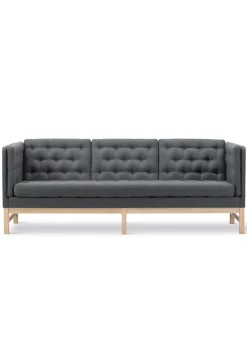EJ315 Sofa 1523 by Erik Ole Jørgensen