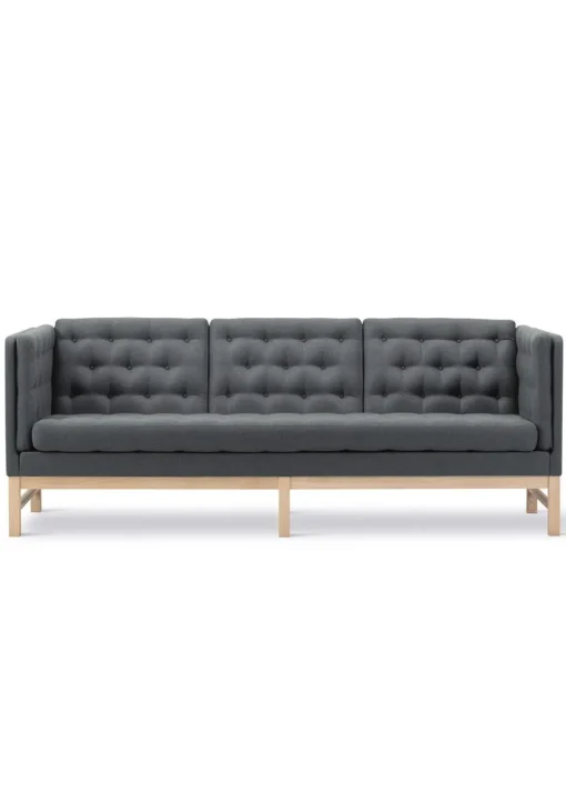 EJ315 Sofa 1523 by Erik Ole Jørgensen