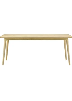 Elegance Table