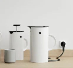 EM77 Electric Kettle