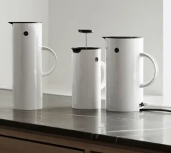 EM77 Vacuum Jug 1 L