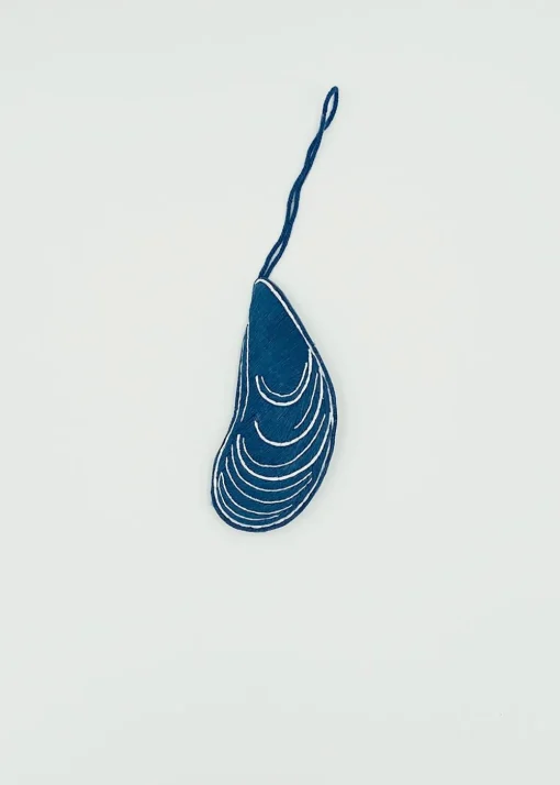 Embroidered Clam Shell