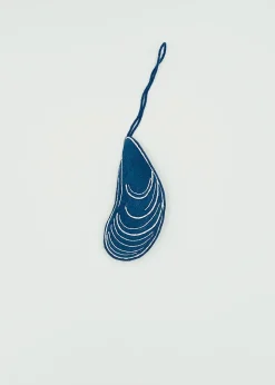 Embroidered Clam Shell