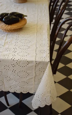 Embroidery anglaise table cloth