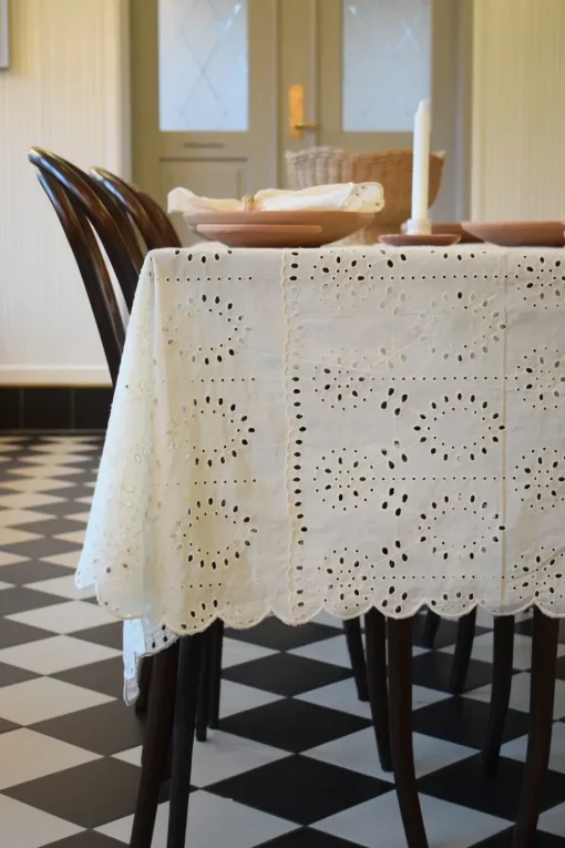 Embroidery anglaise table cloth