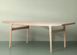 Evermore Dining Table / 190