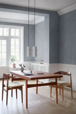 Evermore Dining Table / 190