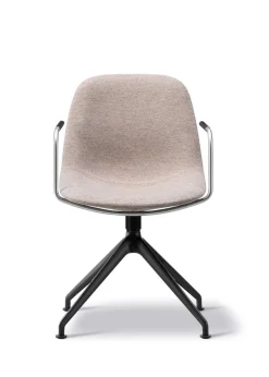 Eyes Swivel Armchair 4820 by Foersom & Hiort-Lorenzen