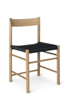 F Dining chair without armrests