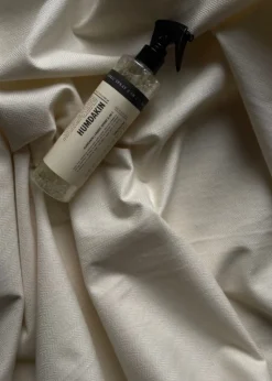 Fabric spray 2-in-1