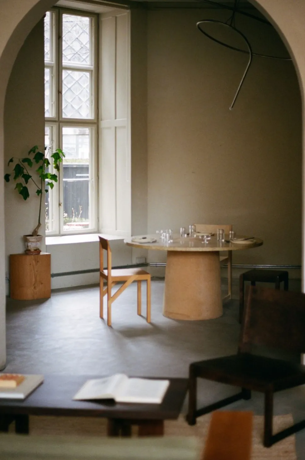 Farmhouse Coffee Table / Rectangle