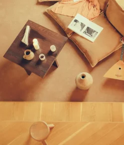 Farmhouse Coffee Table / Square