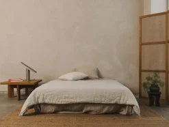 Farmhouse Coffee Table / Square