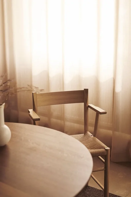 F-Chair