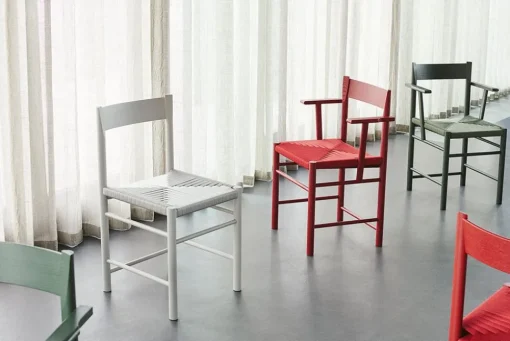 F-Chair