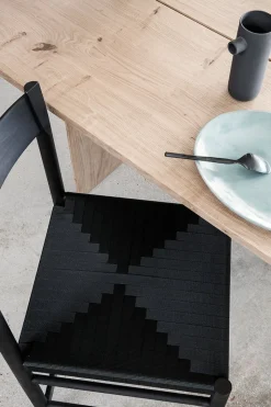 F-Chair