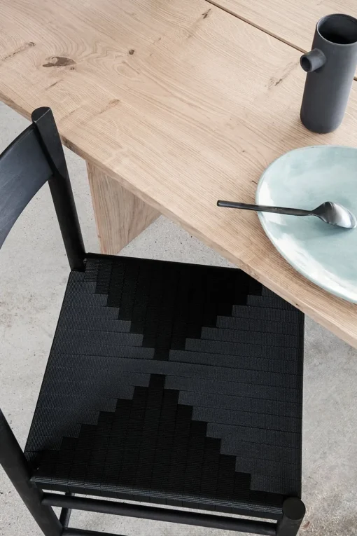 F-Chair