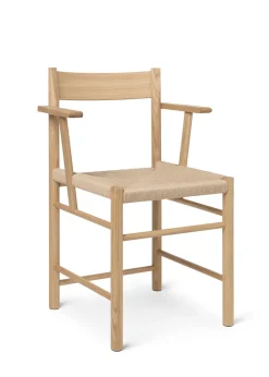 F-Chair w/ Armrest