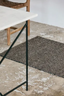 FIA rug