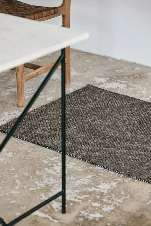 FIA rug