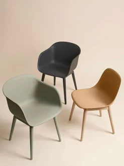 Fiber Chair - Wood Base