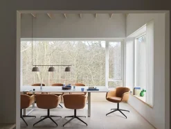 Fiber Conference Armchair