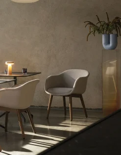 Fiber Conference Armchair