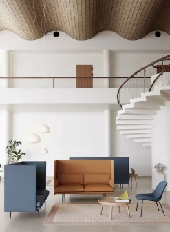 Fiber Lounge Chair - Tube Base