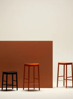 Figurine Barstool