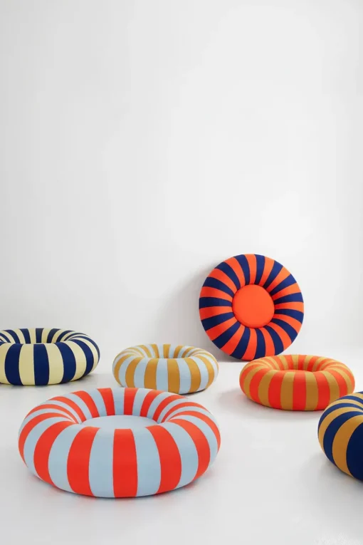 Float / By Mikkel Lang Mikkelsen