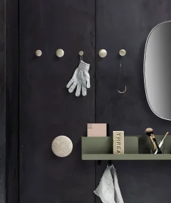 Folded Shelves