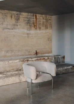 Font Lounge Armchair