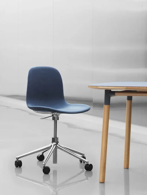Form Chair - Swivel 5W Gaslift Full Upholstery