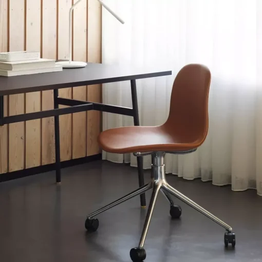 Form Chair Swivel 4W Alu